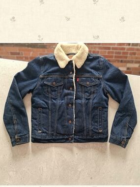 Levi's Like New Original Sherpa Denim Trucker Jacket In Blue
